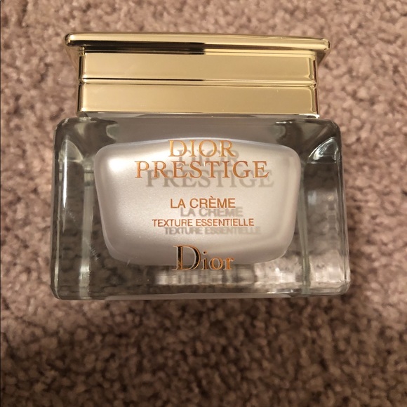 Diorプレステージ La Creme & Light-In-White Diorプレステージ La